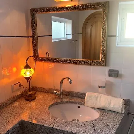 Hotel El Cisne, 4*